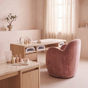 Penque Pink Modern Manicure Chair